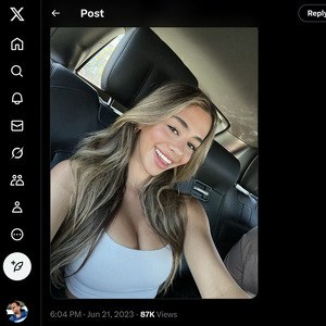Carolina Samani, Best OnlyFans Girls List